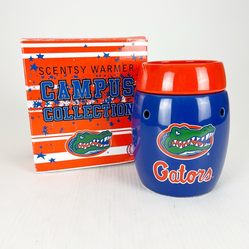 Scentsy Warmer Campus Collection University Florida Gators NCAA with Bowl & Box